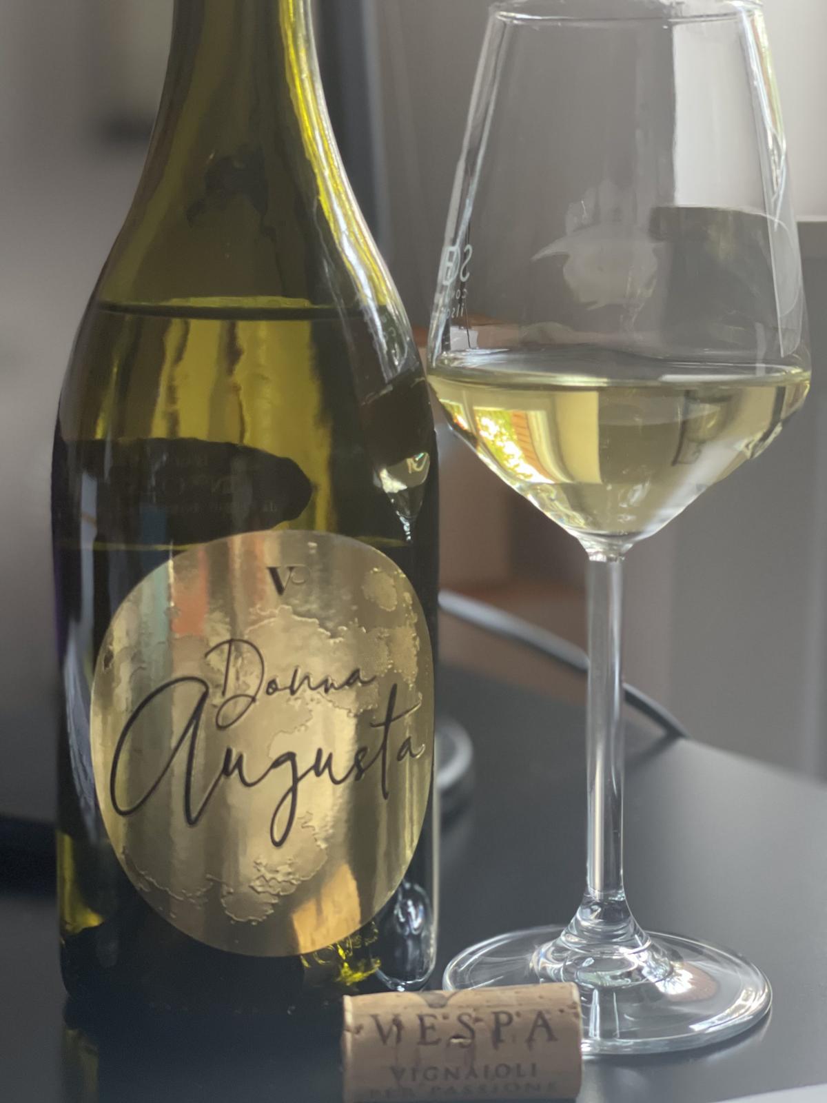 Donna Augusta tra i 10 migliori vini dell’anno